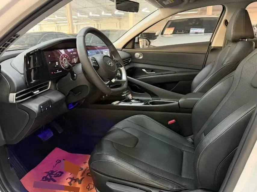 2021 Hyundai Elantra 1.5L 115HP L4 CVT,autocango,china used car exporter,china ev exporter,chinese used car exporter,chinese used ev exporter