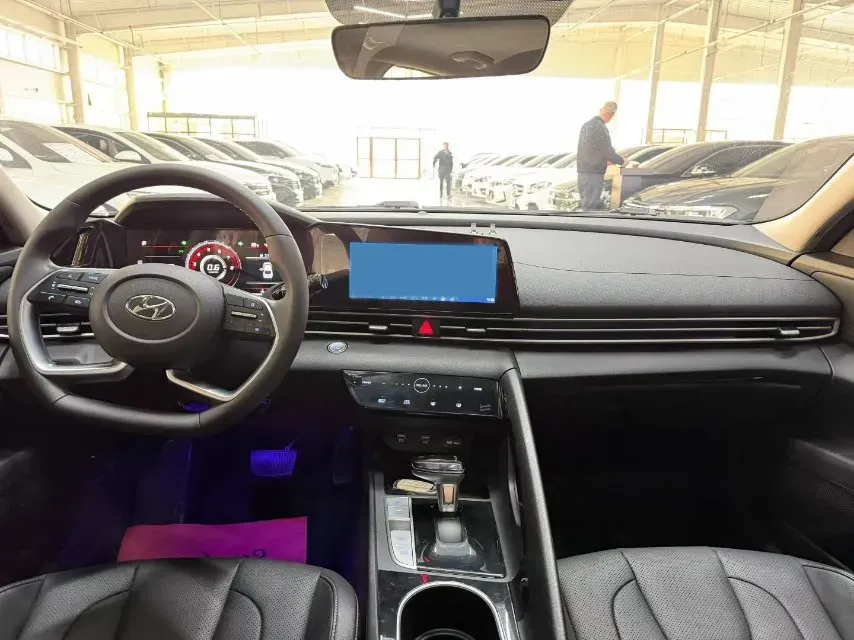 2021 Hyundai Elantra 1.5L 115HP L4 CVT,autocango,china used car exporter,china ev exporter,chinese used car exporter,chinese used ev exporter