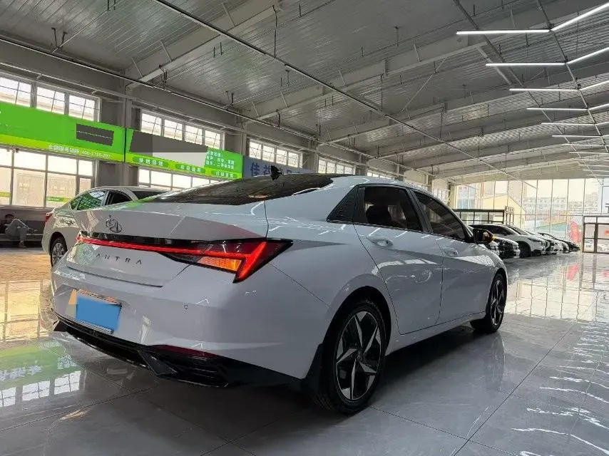 2021 Hyundai Elantra 1.5L 115HP L4 CVT,autocango,china used car exporter,china ev exporter,chinese used car exporter,chinese used ev exporter