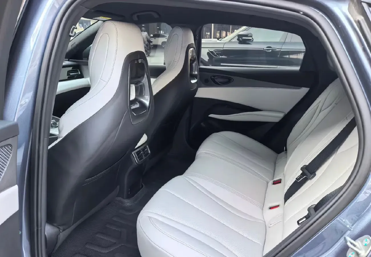 2024 BYD Seal06 1.5L 101HP L4 E-CVT PHEV 10.08KWH,autocango,china used car exporter,china ev exporter,chinese used car exporter,chinese used ev exporter