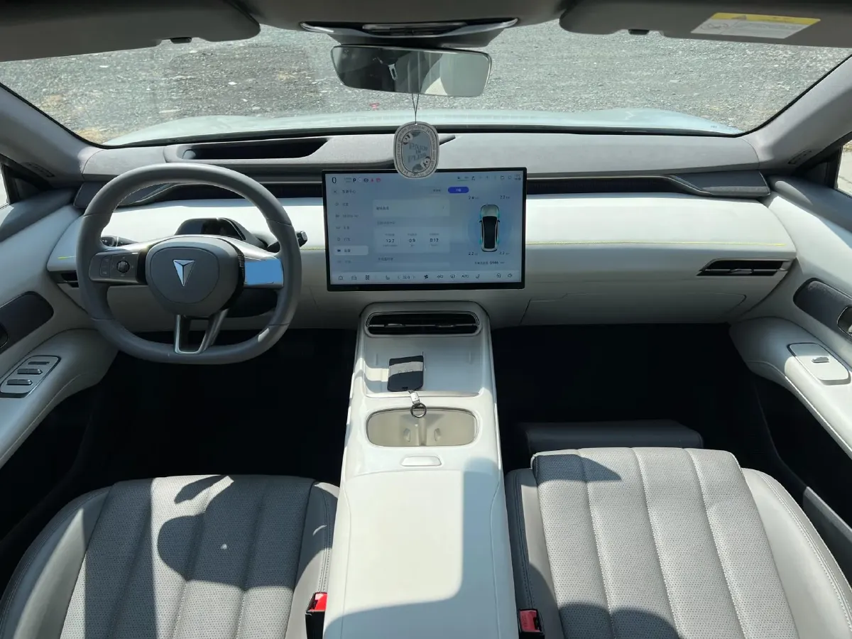 2026 Deepal L06 BEV,autocango,china used car exporter,china ev exporter,chinese used car exporter,chinese used ev exporter