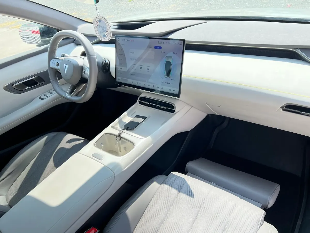 2026 Deepal L06 BEV,autocango,china used car exporter,china ev exporter,chinese used car exporter,chinese used ev exporter