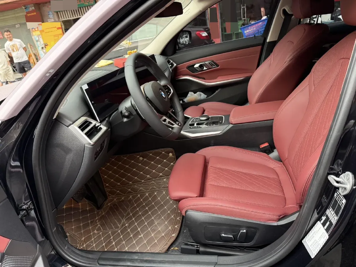 2025 BMW 3 Series 2.0T 184HP L4 8AT,autocango,china used car exporter,china ev exporter,chinese used car exporter,chinese used ev exporter