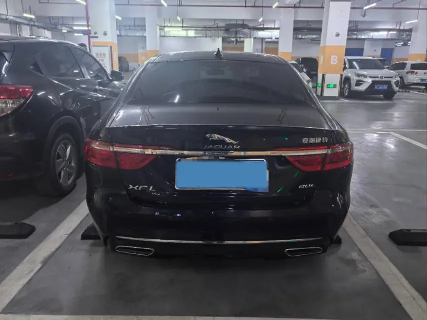 2020 Jaguar XFL 2.0T 200HP L4 8AT,autocango,china used car exporter,china ev exporter,chinese used car exporter,chinese used ev exporter