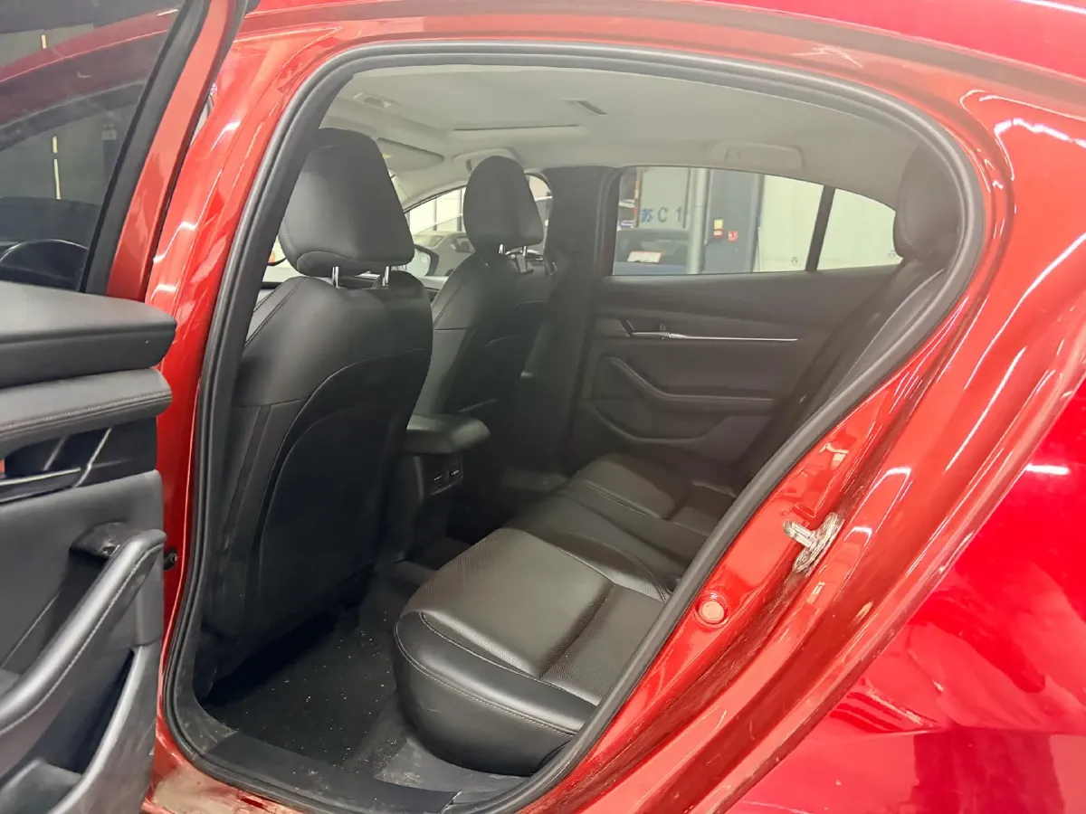 2021 Mazda 3 Axela 2.0L 158HP L4 6AT,autocango,china used car exporter,china ev exporter,chinese used car exporter,chinese used ev exporter