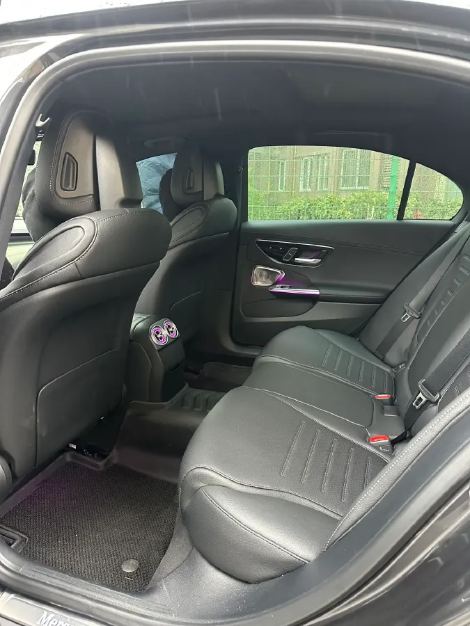 2024 Mercedes-Benz C Class 1.5T 204HP L4 9AT,autocango,china used car exporter,china ev exporter,chinese used car exporter,chinese used ev exporter