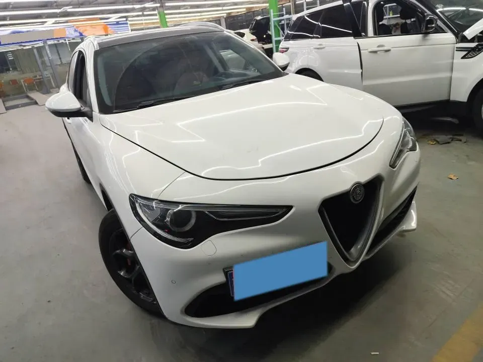 2017 Lexus NX 2.0T 238HP L4 6AT,autocango,china used car exporter,china ev exporter,chinese used car exporter,chinese used ev exporter