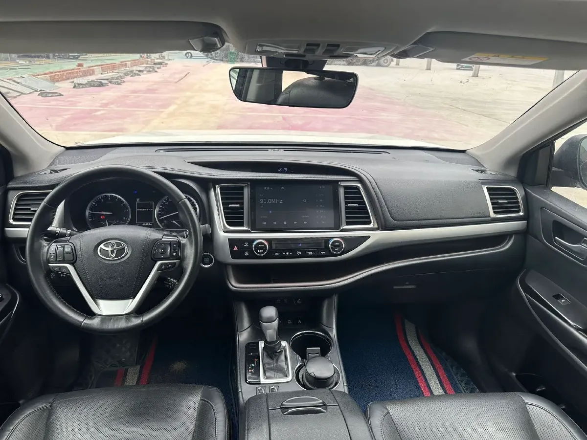 2019 Lincoln MKC 2.0T 203HP L4 6AT,autocango,china used car exporter,china ev exporter,chinese used car exporter,chinese used ev exporter