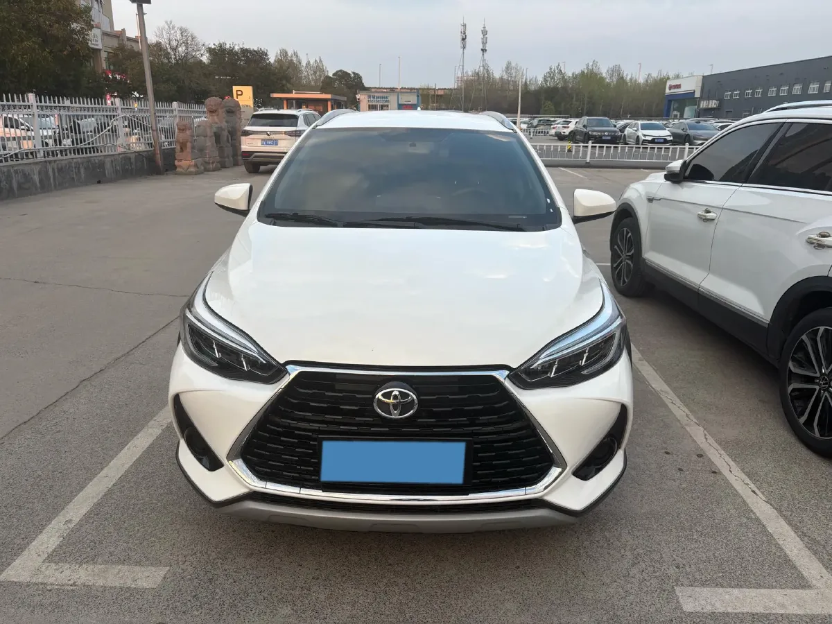 2022 Toyota Yaris L 1.5L 112HP L4 CVT,autocango,china used car exporter,china ev exporter,chinese used car exporter,chinese used ev exporter