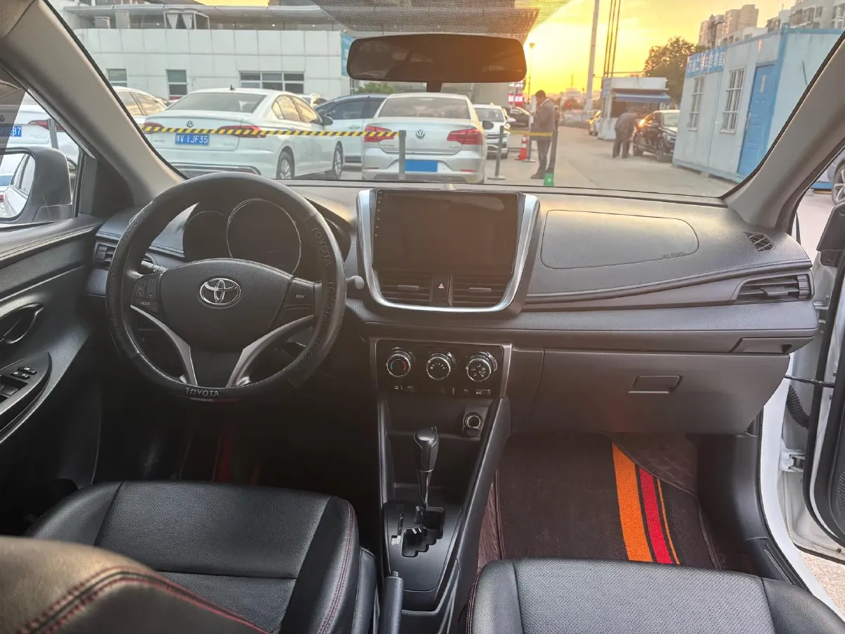 2022 Toyota Yaris L 1.5L 112HP L4 CVT,autocango,china used car exporter,china ev exporter,chinese used car exporter,chinese used ev exporter
