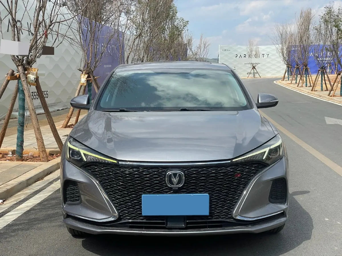 2020 ChangAn Eado 1.4T 158HP L4 7DCT,autocango,china used car exporter,china ev exporter,chinese used car exporter,chinese used ev exporter