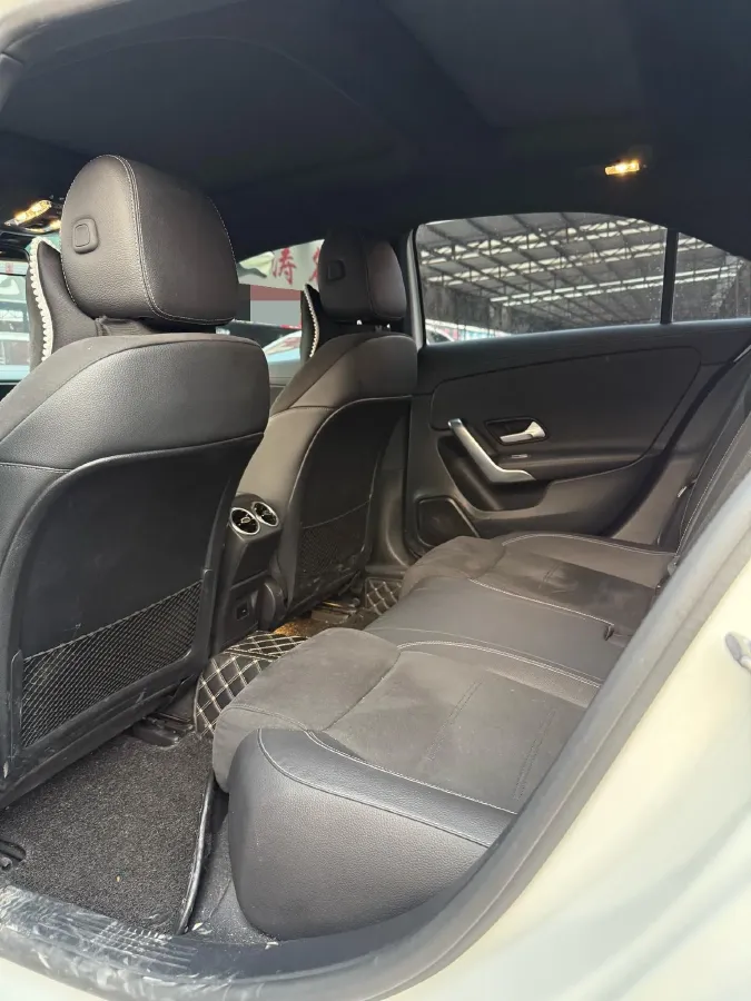 2021 Mercedes-Benz A Class 1.3T 163HP L4 7DCT,autocango,china used car exporter,china ev exporter,chinese used car exporter,chinese used ev exporter