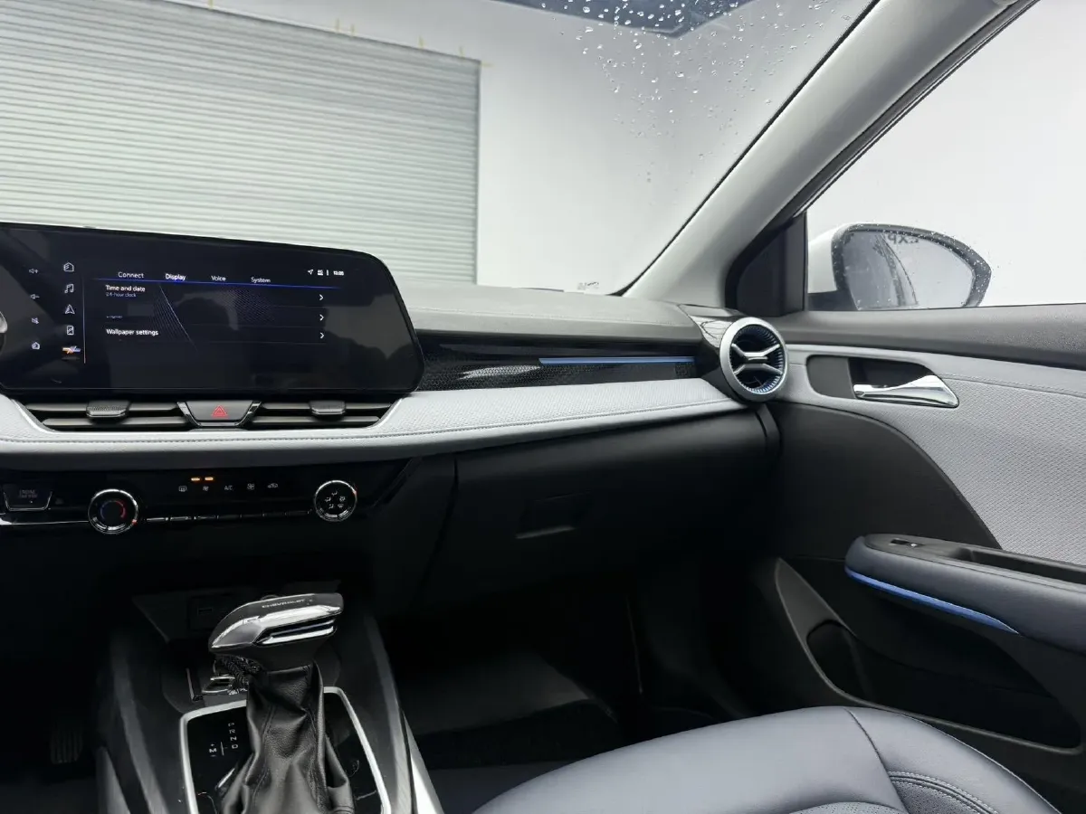 2023 Chevrolet Monza 1.5L 113HP L4 6DCT,autocango,china used car exporter,china ev exporter,chinese used car exporter,chinese used ev exporter