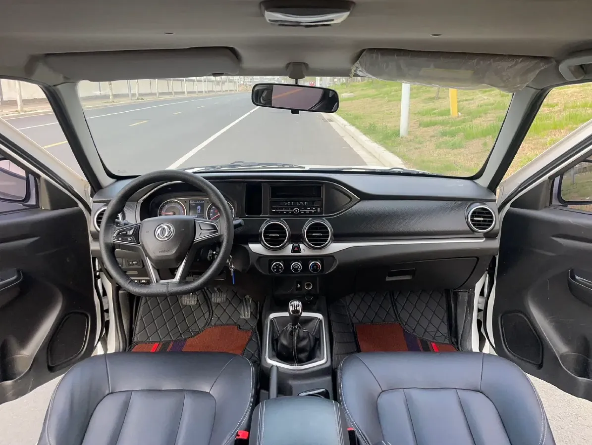 2021 Dongfeng RuiQi 2.4T 165HP L4 5MT,autocango,china used car exporter,china ev exporter,chinese used car exporter,chinese used ev exporter