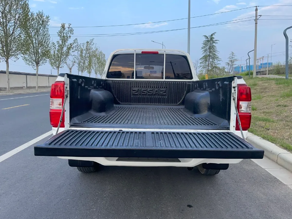 2021 Dongfeng RuiQi 2.4T 165HP L4 5MT,autocango,china used car exporter,china ev exporter,chinese used car exporter,chinese used ev exporter