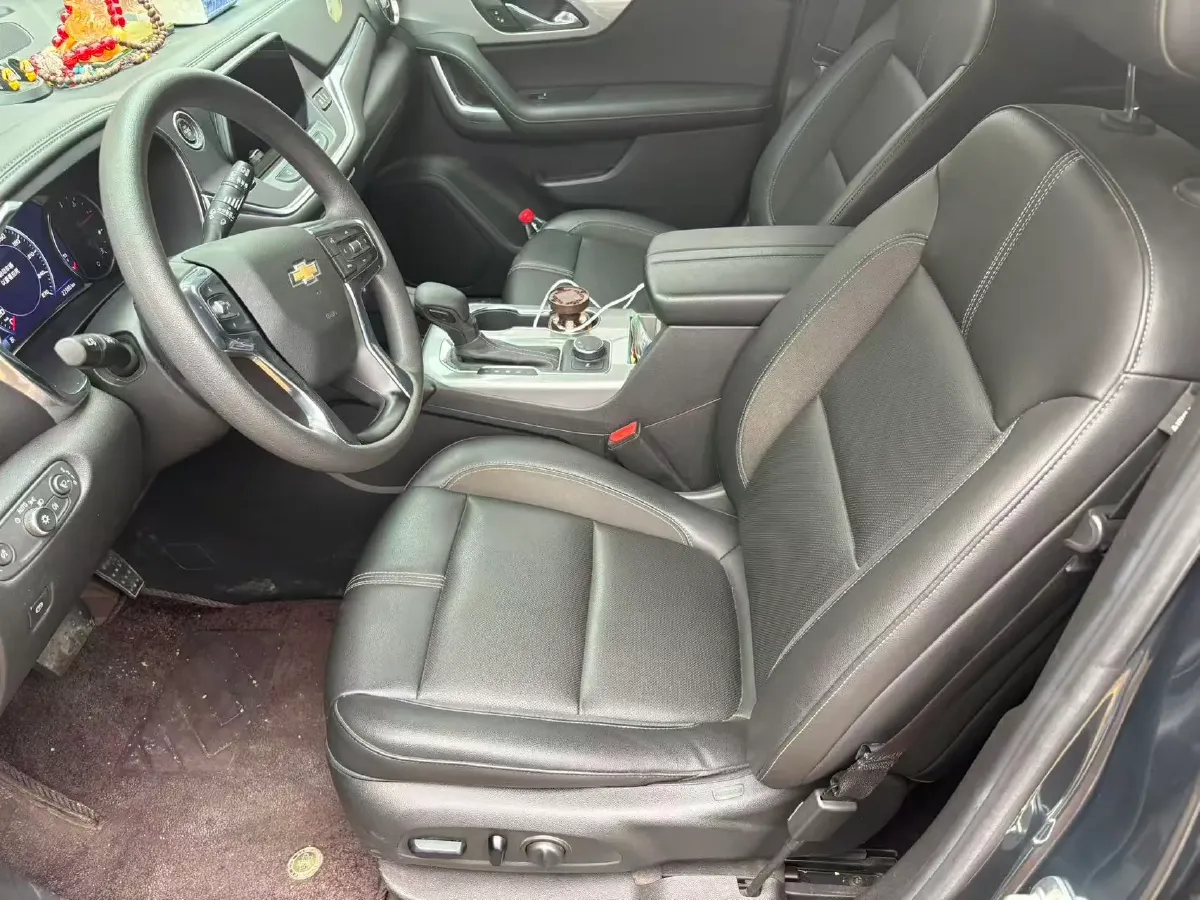 2021 BMW 3 Series 2.0T 156HP L4 8AT,autocango,china used car exporter,china ev exporter,chinese used car exporter,chinese used ev exporter