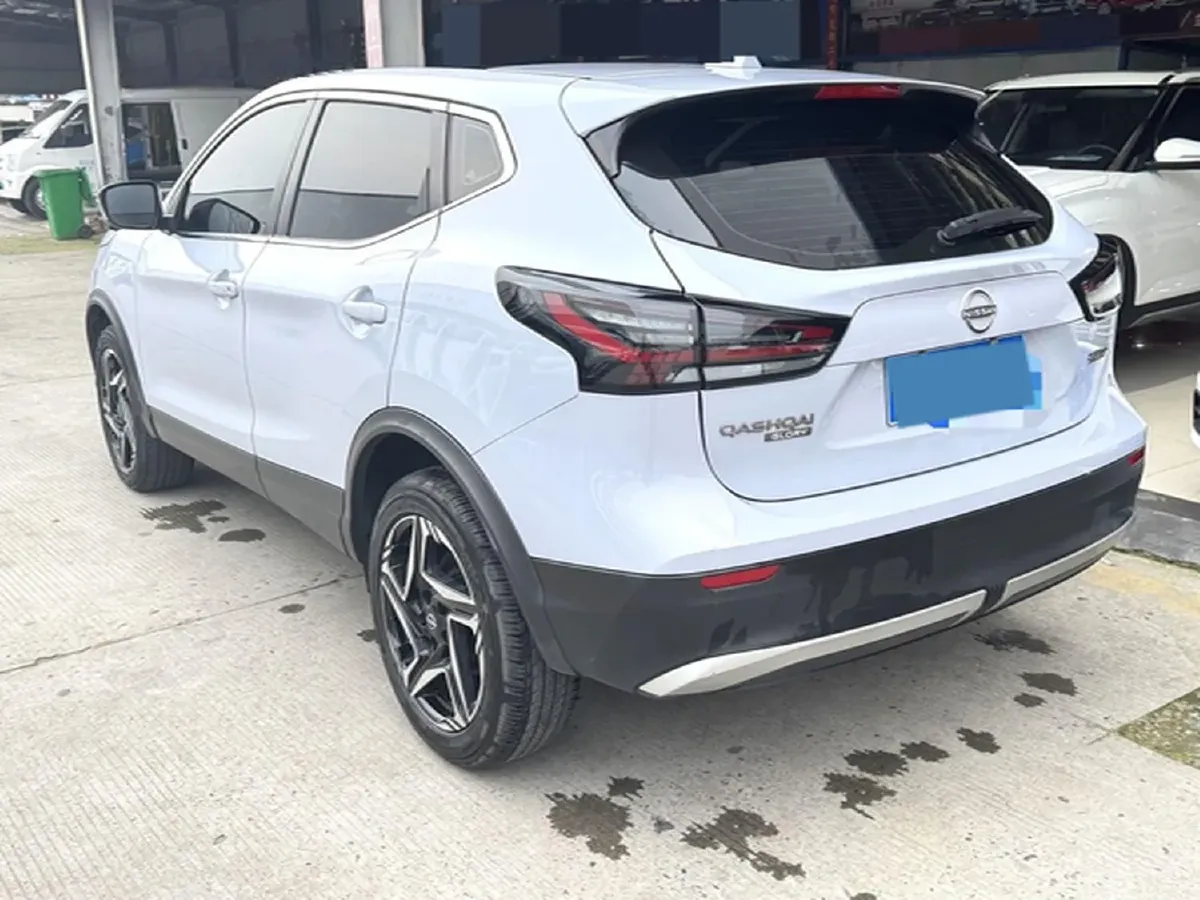 2025 Nissan Qashqai 2.0L 151HP L4 CVT,autocango,china used car exporter,china ev exporter,chinese used car exporter,chinese used ev exporter