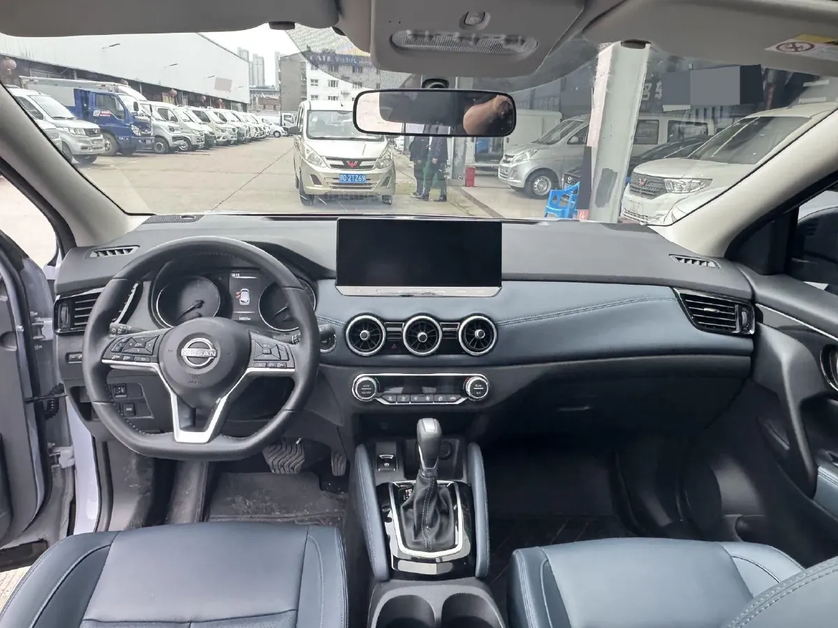 2025 Nissan Qashqai 2.0L 151HP L4 CVT,autocango,china used car exporter,china ev exporter,chinese used car exporter,chinese used ev exporter