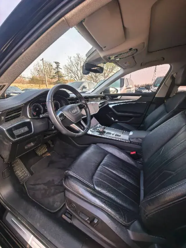 2021 Audi A6L 2.0T 224HP L4 7DCT,autocango,china used car exporter,china ev exporter,chinese used car exporter,chinese used ev exporter