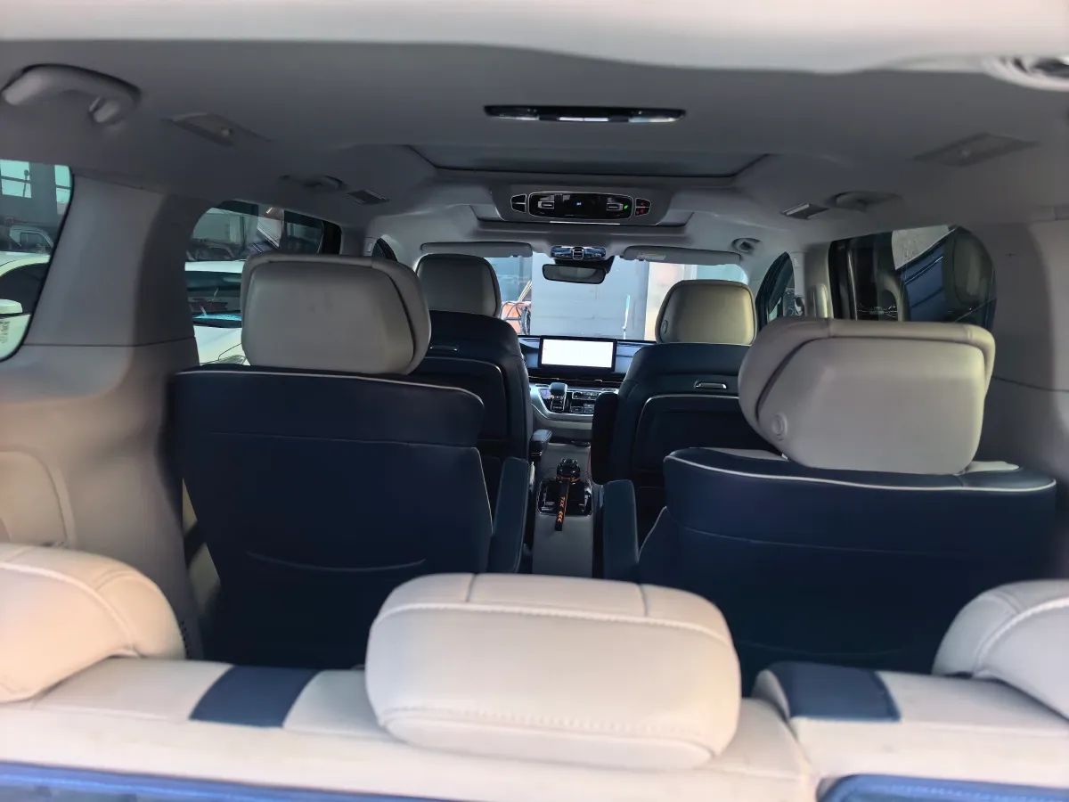 2022 Roewe iMAX8 2.0T 234HP L4 8AT,autocango,china used car exporter,china ev exporter,chinese used car exporter,chinese used ev exporter