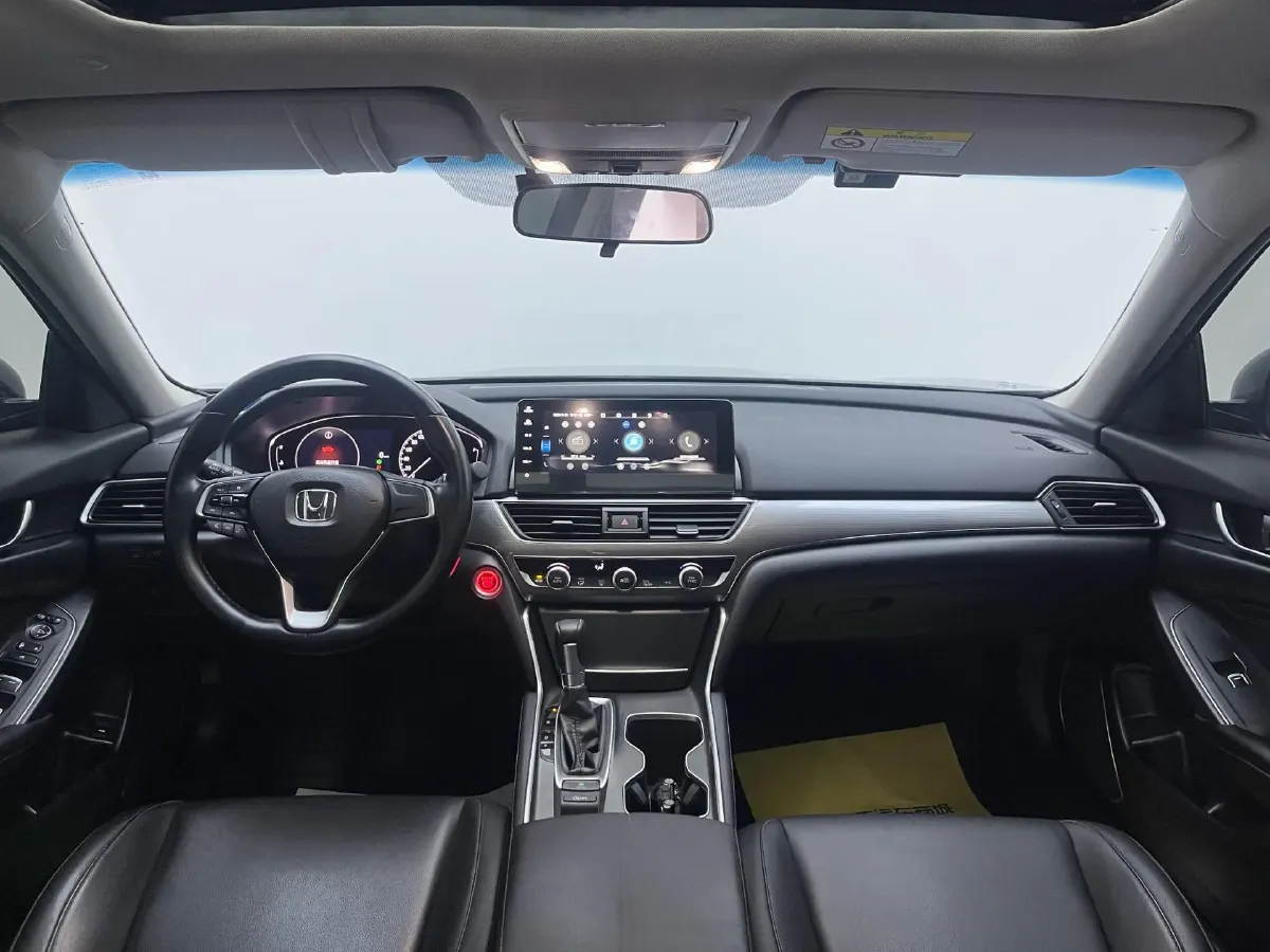 2022 Honda Accord 1.5T 194HP L4 CVT,autocango,china used car exporter,china ev exporter,chinese used car exporter,chinese used ev exporter