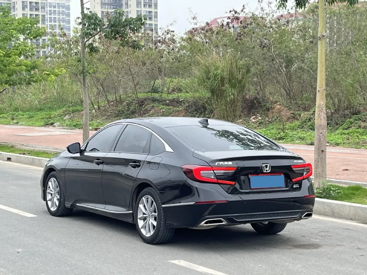 2022 Honda Accord 1.5T 194HP L4 CVT,autocango,china used car exporter,china ev exporter,chinese used car exporter,chinese used ev exporter