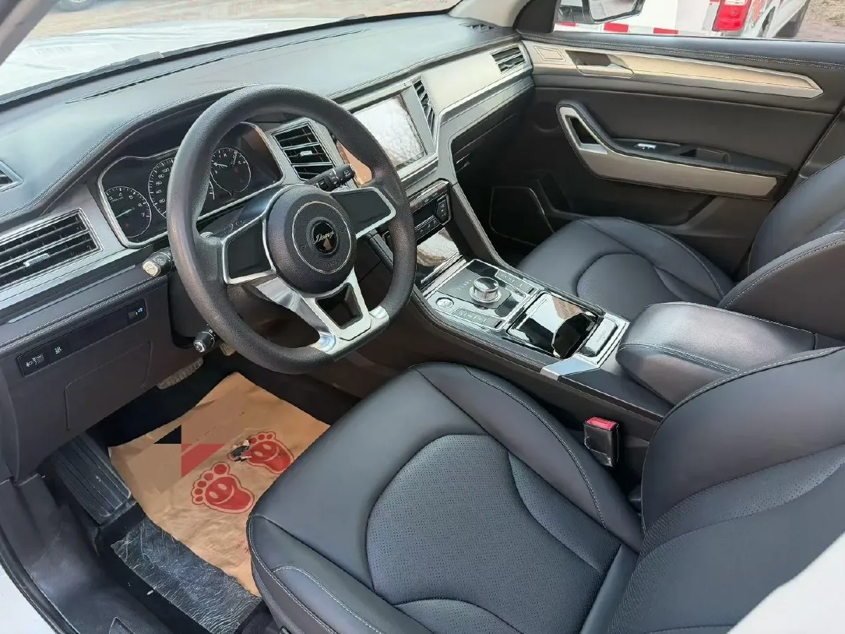 2018 Zotye Damy X7 2.0T 190HP L4 8AT,autocango,china used car exporter,china ev exporter,chinese used car exporter,chinese used ev exporter