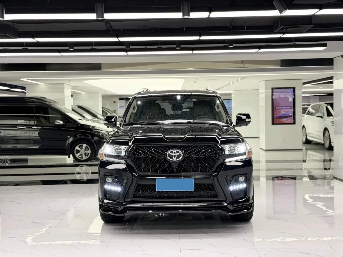 2019 Chevrolet Trax 1.0T 125HP L3 6AT,autocango,china used car exporter,china ev exporter,chinese used car exporter,chinese used ev exporter