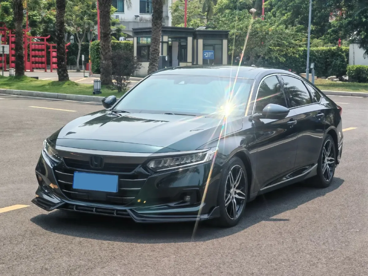 2022 Honda Accord 1.5T 194HP L4 CVT,autocango,china used car exporter,china ev exporter,chinese used car exporter,chinese used ev exporter