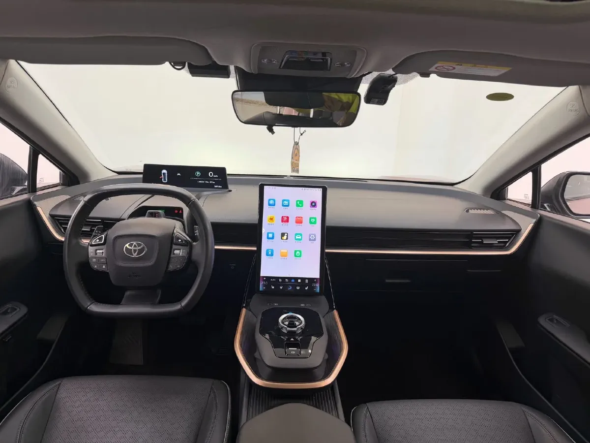 2023 Toyota bZ3 BEV 65.28KWH,autocango,china used car exporter,china ev exporter,chinese used car exporter,chinese used ev exporter