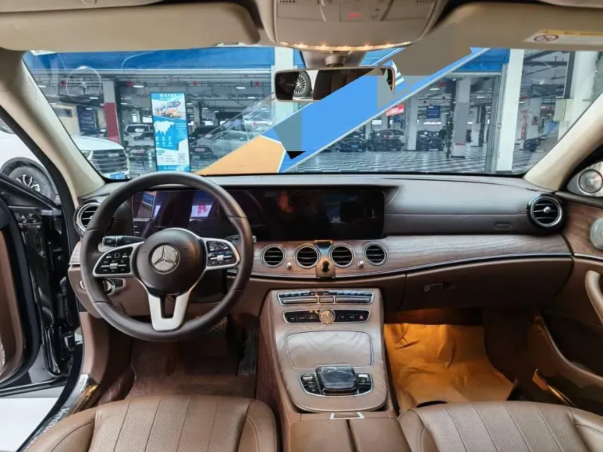 2020 Mercedes-Benz E Class 2.0T 258HP L4 9AT,autocango,china used car exporter,china ev exporter,chinese used car exporter,chinese used ev exporter