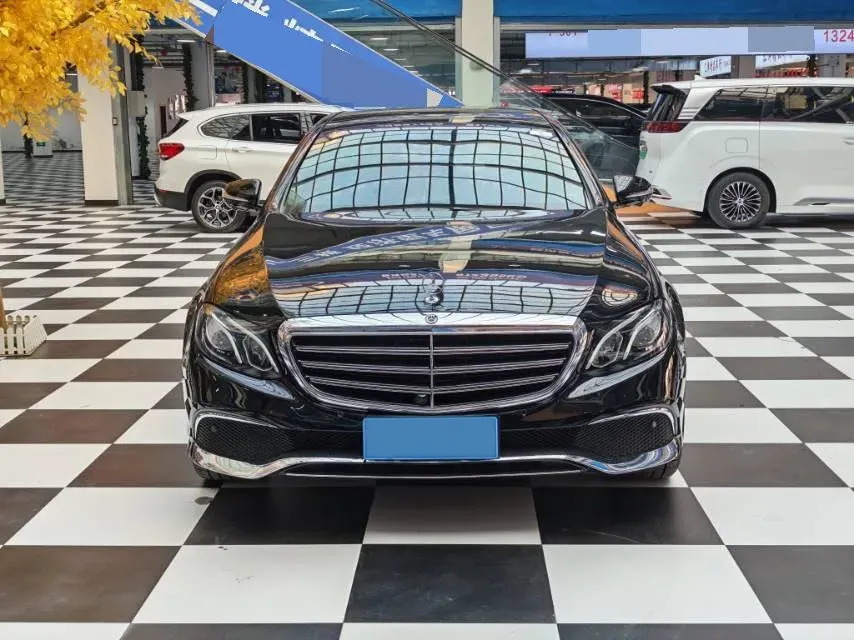 2020 Mercedes-Benz E Class 2.0T 258HP L4 9AT,autocango,china used car exporter,china ev exporter,chinese used car exporter,chinese used ev exporter