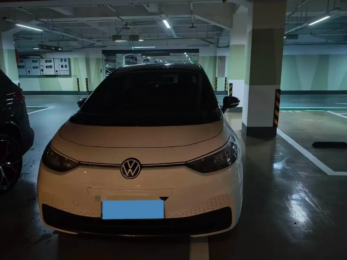2024 Volkswagen ID.3 BEV 52.8KWH,autocango,china used car exporter,china ev exporter,chinese used car exporter,chinese used ev exporter