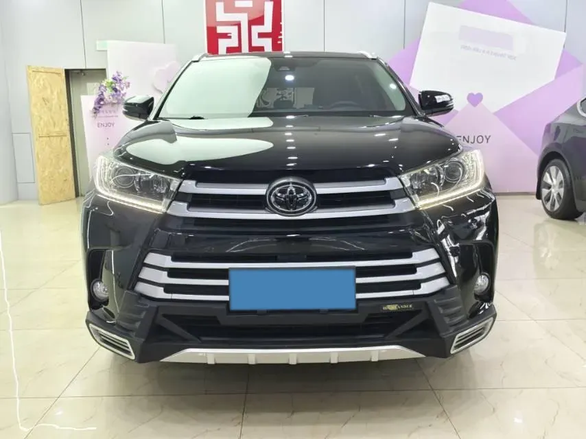 2019 Mazda CX-8 2.5L 192HP L4 6AT,autocango,china used car exporter,china ev exporter,chinese used car exporter,chinese used ev exporter