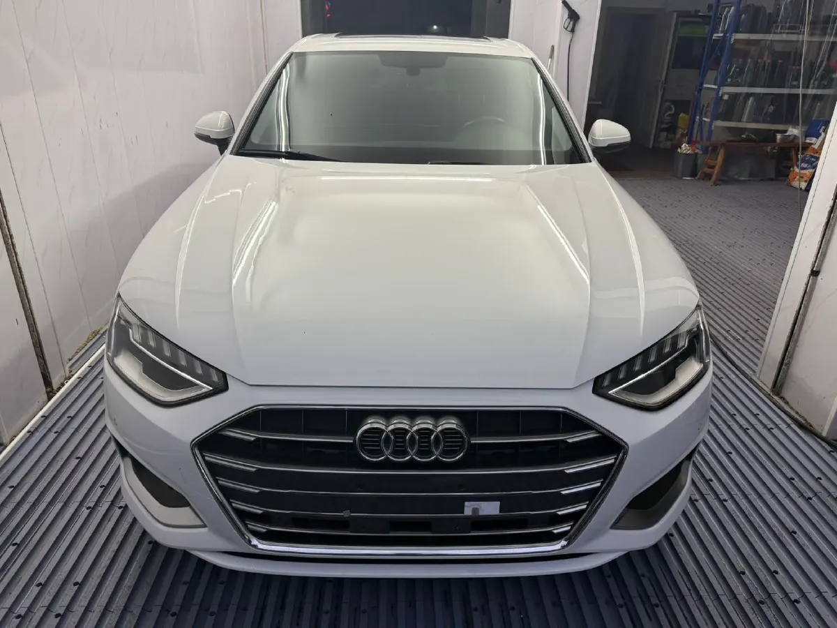 2020 Audi A4L 2.0T 190HP L4 7DCT,autocango,china used car exporter,china ev exporter,chinese used car exporter,chinese used ev exporter