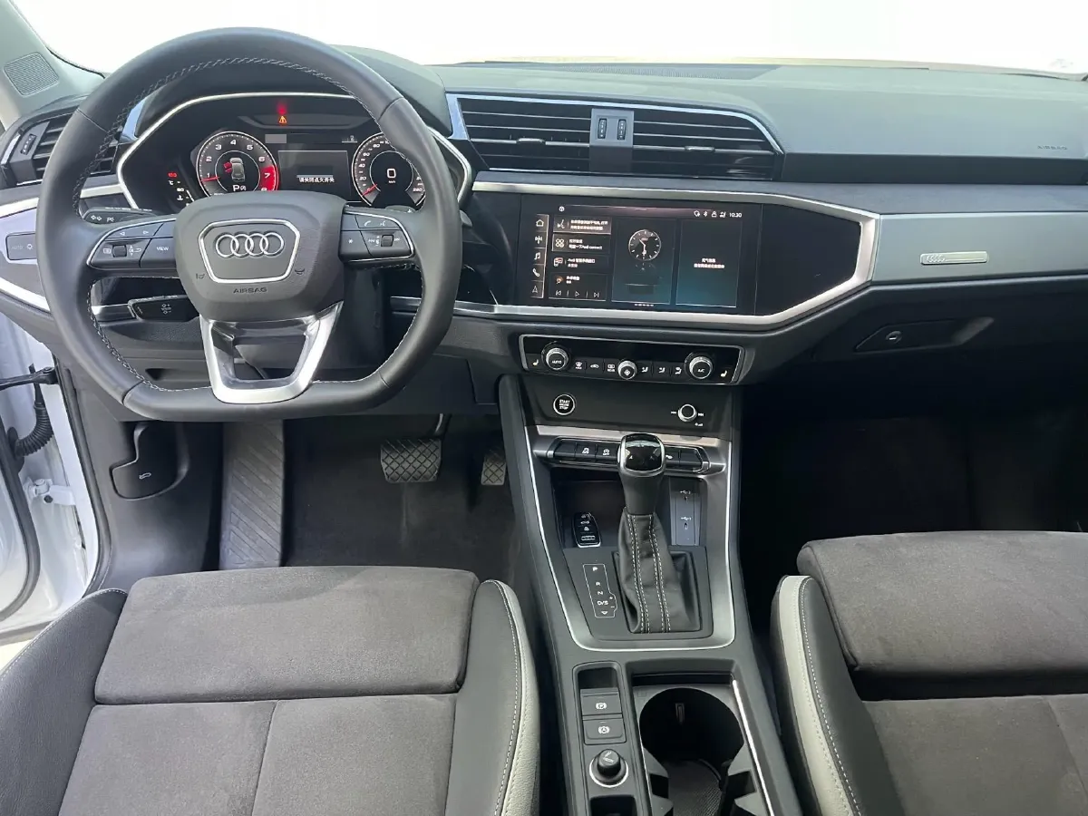 2023 Audi Q3 1.4T 150HP L4 7DCT,autocango,china used car exporter,china ev exporter,chinese used car exporter,chinese used ev exporter