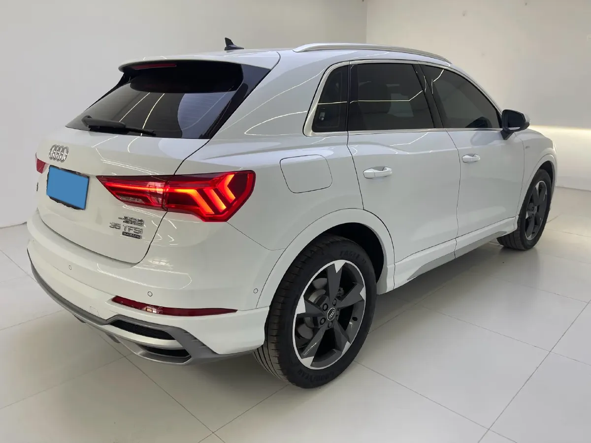 2023 Audi Q3 1.4T 150HP L4 7DCT,autocango,china used car exporter,china ev exporter,chinese used car exporter,chinese used ev exporter