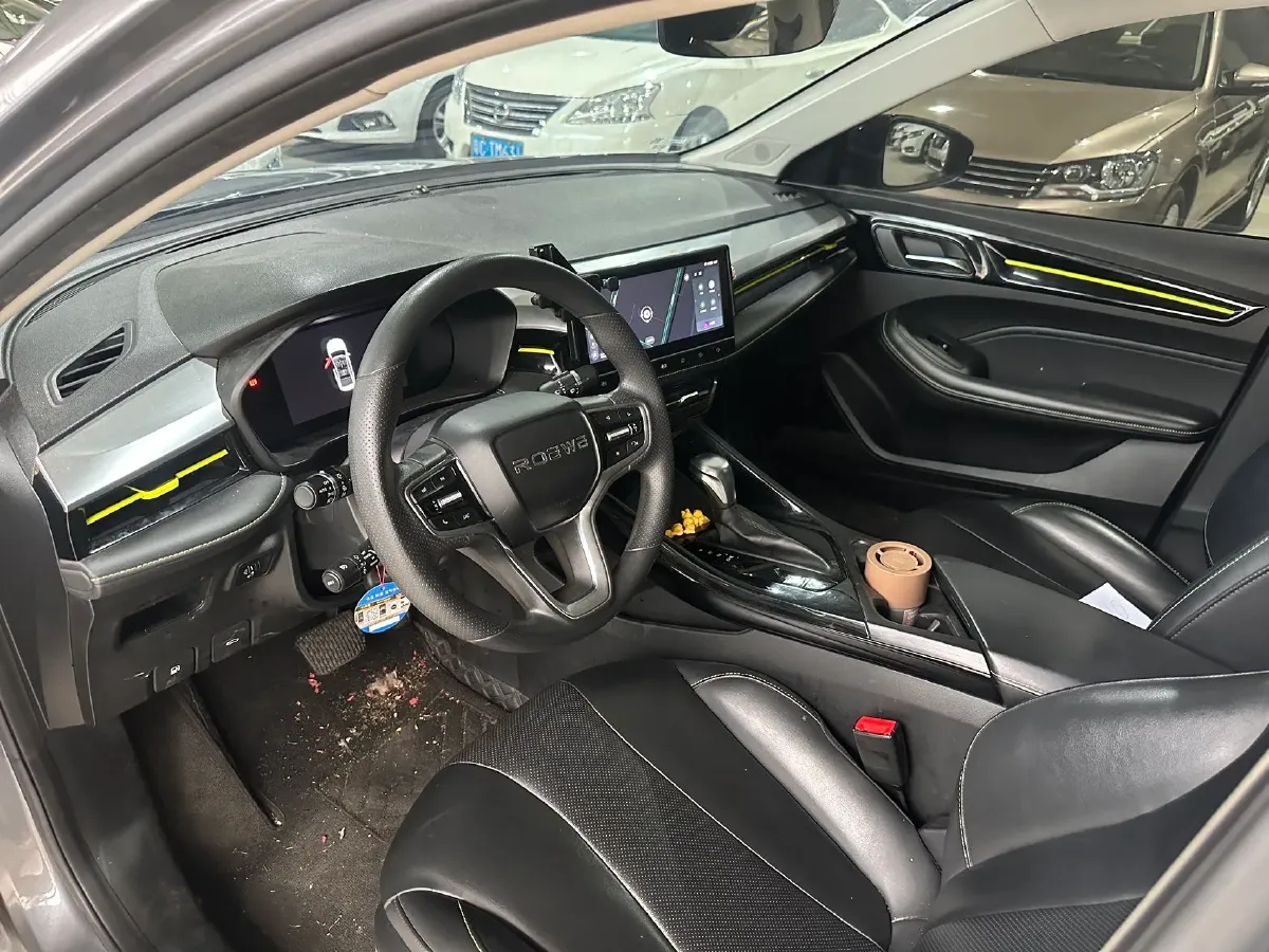 2021 Roewe i5 1.5L 120HP L4 CVT,autocango,china used car exporter,china ev exporter,chinese used car exporter,chinese used ev exporter