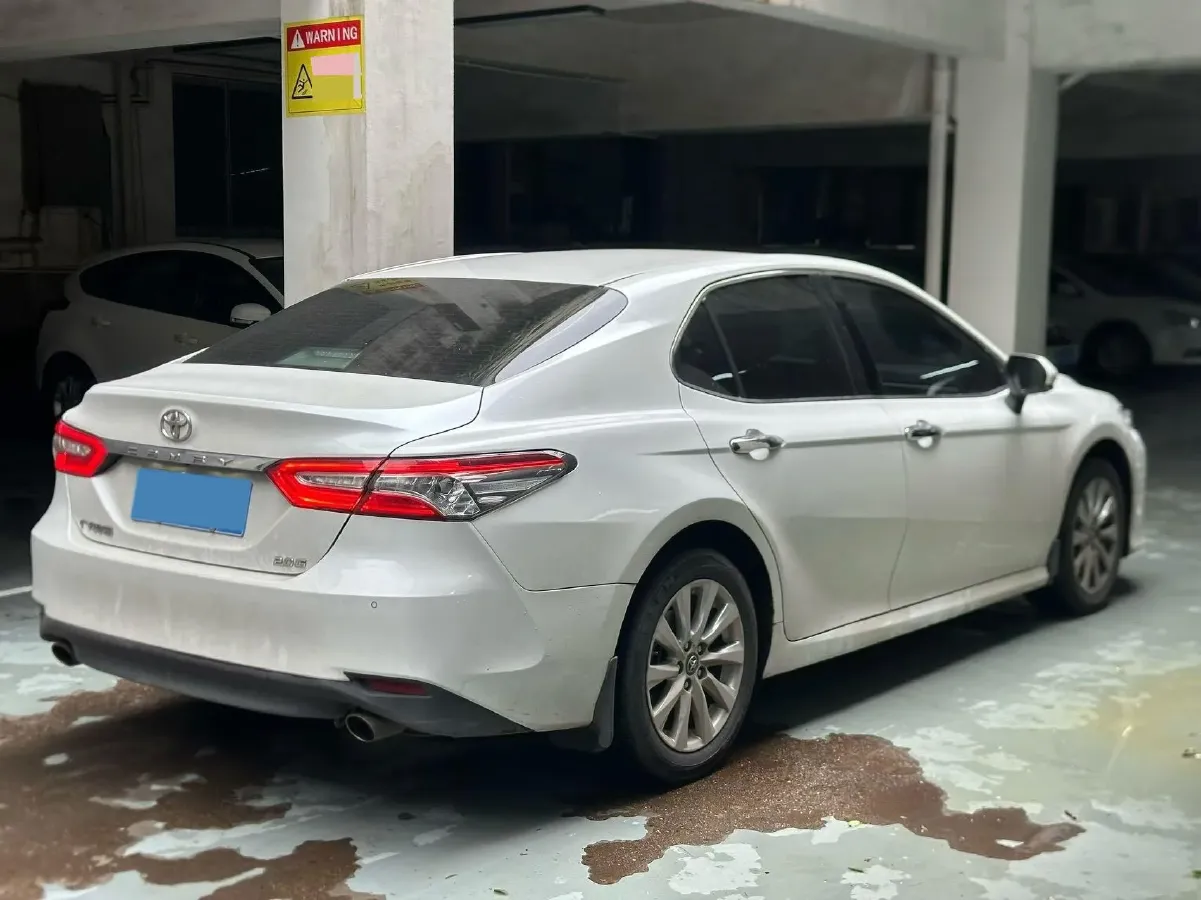 2019 Toyota Camry 2.0L 178HP L4 CVT,autocango,china used car exporter,china ev exporter,chinese used car exporter,chinese used ev exporter