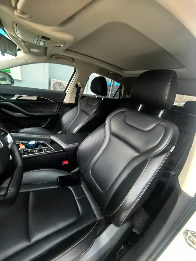 2025 Bestune B70 1.5T 169HP L4 7DCT,autocango,china used car exporter,china ev exporter,chinese used car exporter,chinese used ev exporter