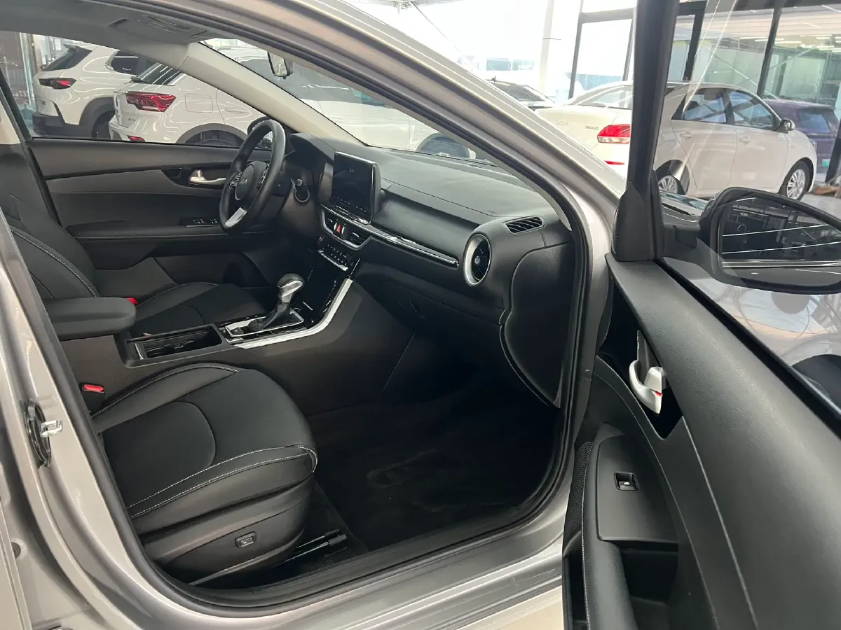 2021 Kia K3 1.5L 115HP L4 CVT,autocango,china used car exporter,china ev exporter,chinese used car exporter,chinese used ev exporter