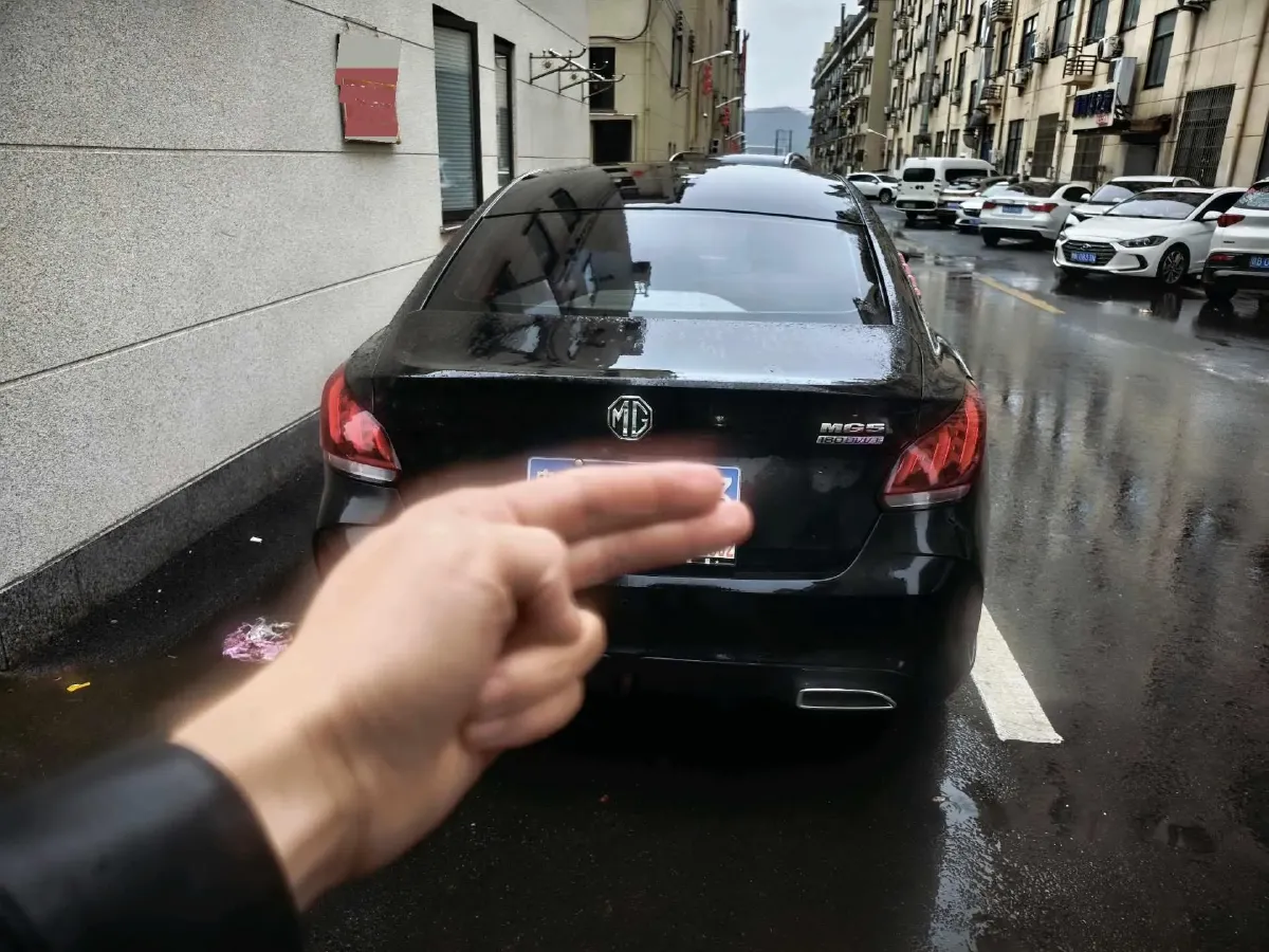 2022 MG 5 1.5L 120HP L4 CVT,autocango,china used car exporter,china ev exporter,chinese used car exporter,chinese used ev exporter