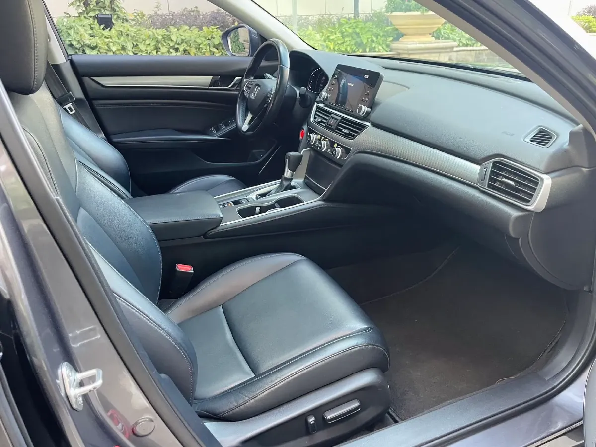 2018 Honda Accord 1.5T 194HP L4 CVT,autocango,china used car exporter,china ev exporter,chinese used car exporter,chinese used ev exporter