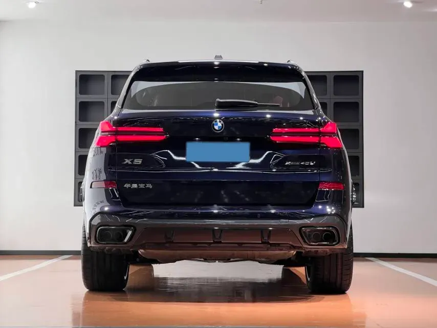 2023 BMW X5 3.0T 381HP L6 8AT,autocango,china used car exporter,china ev exporter,chinese used car exporter,chinese used ev exporter