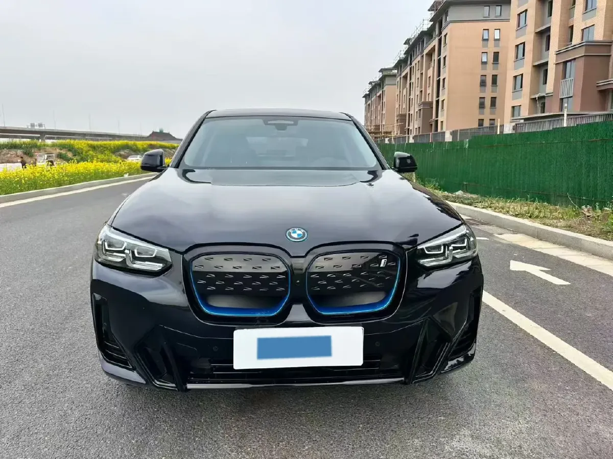 2023 BMW iX3 BEV 80KWH,autocango,china used car exporter,china ev exporter,chinese used car exporter,chinese used ev exporter