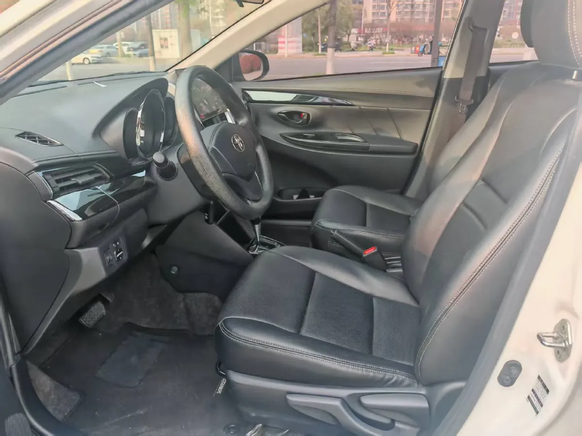 2021 Toyota Yaris L 1.5L 112HP L4 CVT,autocango,china used car exporter,china ev exporter,chinese used car exporter,chinese used ev exporter