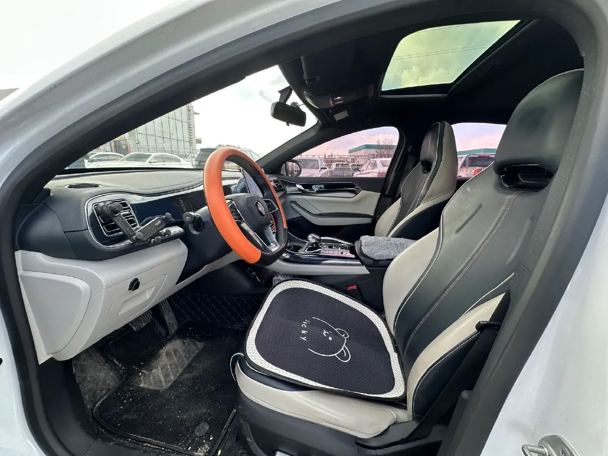 2021 Haval F7 1.5T 169HP L4 7DCT,autocango,china used car exporter,china ev exporter,chinese used car exporter,chinese used ev exporter