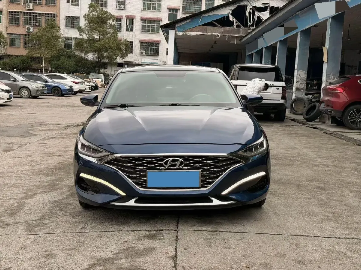 2019 Hyundai La Festa 1.6T 204HP L4 7DCT,autocango,china used car exporter,china ev exporter,chinese used car exporter,chinese used ev exporter