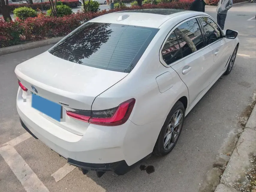 2025 BMW i3 BEV 70KWH,autocango,china used car exporter,china ev exporter,chinese used car exporter,chinese used ev exporter