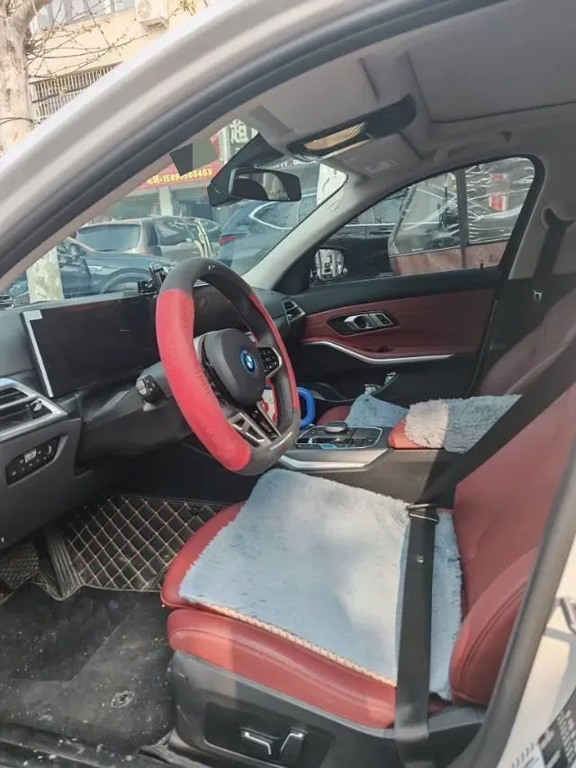 2025 BMW i3 BEV 70KWH,autocango,china used car exporter,china ev exporter,chinese used car exporter,chinese used ev exporter